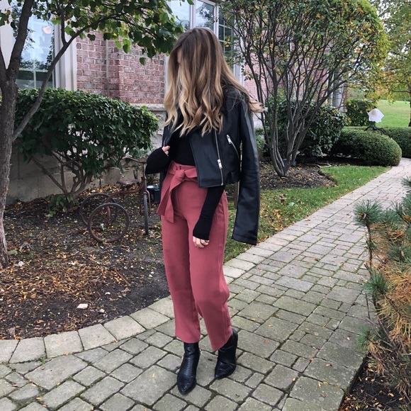 Meet your Posher, Sivan - Picture 1 of 1